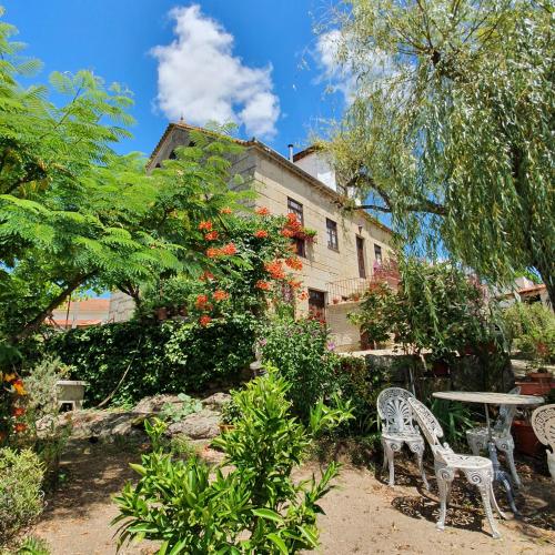 Casa do Fundo - Sustainable & Ecotourism