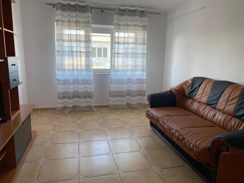 Apartament Adina E Rozelor