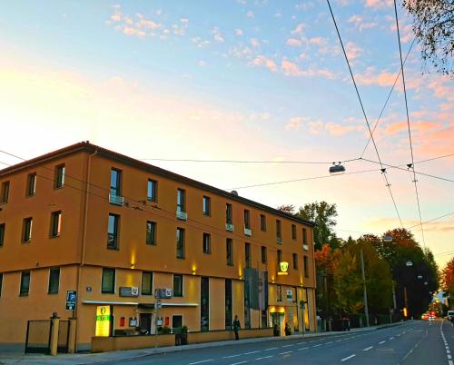 Hotel Via Roma - main image