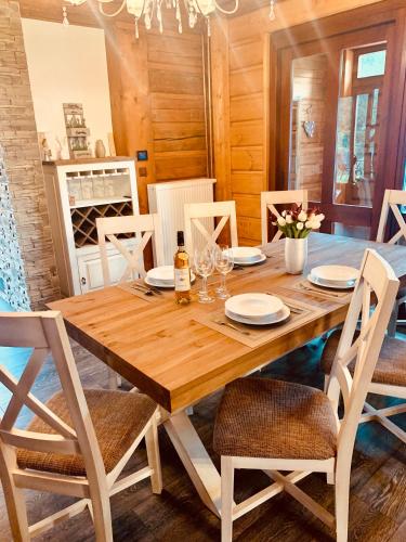 ZRUB BINDT in 勒沃卡