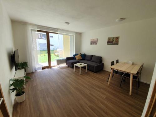 . STYLISH APARTMENT WITH TERRACE AND GARAGE in THE CITY CENTER
