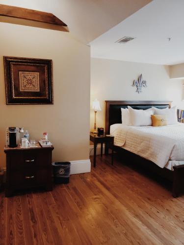 Canal Street Inn - image 2