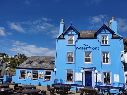 The Waterfront Seafront hotel and Bistro