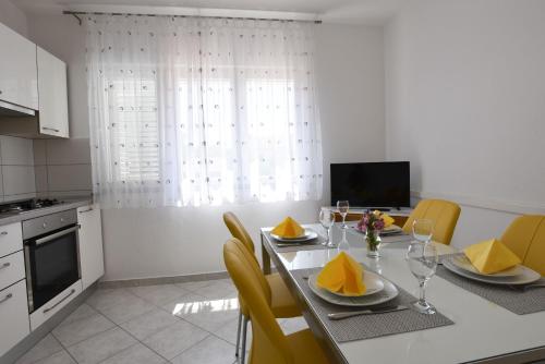 Apartments Kure - image 13