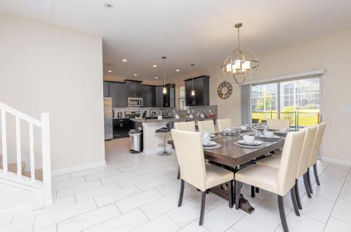 NEW Grand Orlando Villa - Sleeps 20 6bdr 6bath With Pvt Pool Jacuzzi - main image