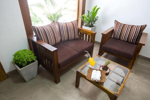 Maple Tree Residencies