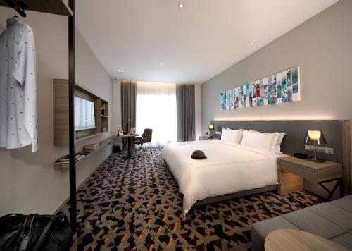 room detail thumbnail 0