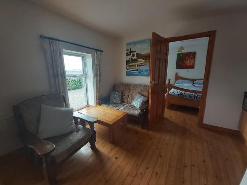 Keane's Bar & Restaurant - image 10