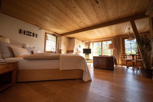 Hotel Alpenrose mit Gourmet-Restaurant Azalee in Saanen