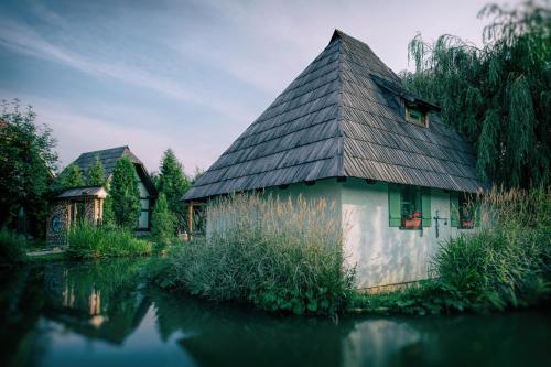 艾特诺村卡达西酒店 艾特诺村卡达西酒店