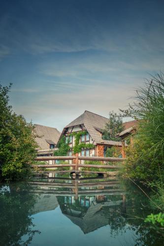 艾特诺村卡达西酒店 艾特诺村卡达西酒店