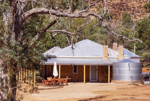 . Upalinna Station Shearers Quarters