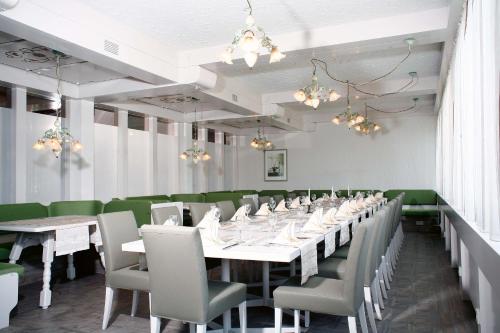 斯特恩酒店 (Stern) in 阿爾伯斯豪森