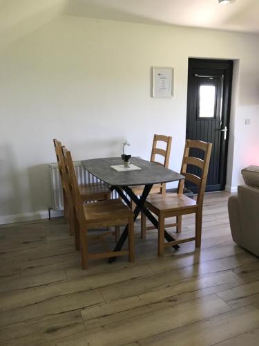 Ballygally eco apartment with seaview in เบลย์เกลลี่