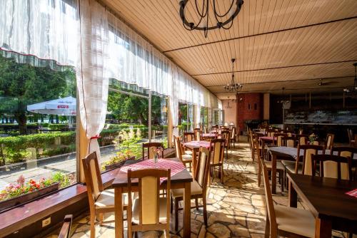 Їжа та напої, Osrodek Wypoczynkowy Dolomity in Єдвабно