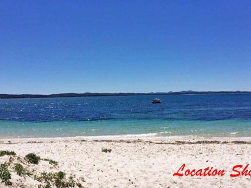 Beach, 7a Judith Street stunning duplex with ducted air conditioning in Corlette