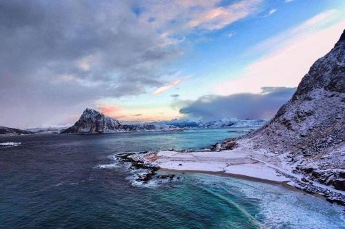 Lofoten- Enjoy the Nature-With a beautiful beach in Лекнес