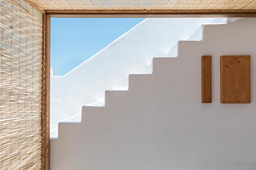 3 Elements by Stylish Stays - image 14