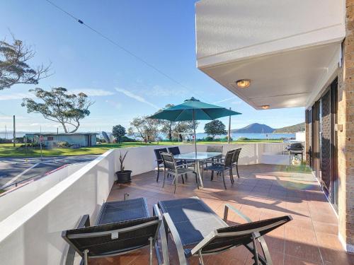 Fleetwood 2 spectacular views in Shoal Bay