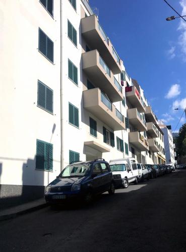Funchal petrolhead apartment