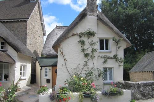 Three Pound Cottage, the Dartmoor Holiday Cottage