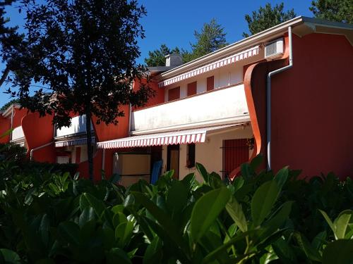 Adriella apartments