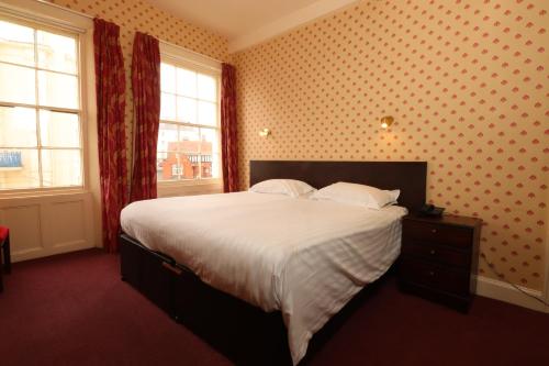 The Esplanade Hotel - image 14