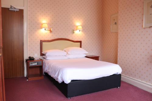 The Esplanade Hotel - image 13