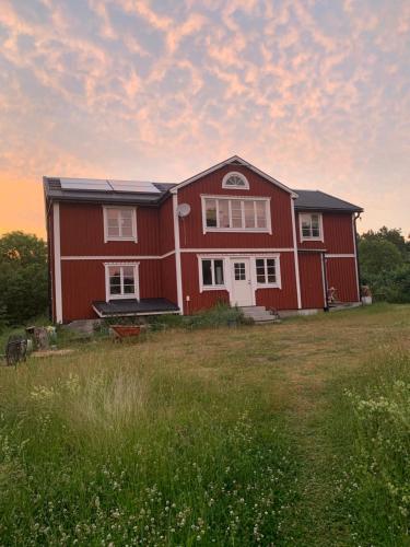 Charming house on large property on Vato - Accommodation - Vätö