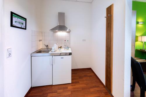 AMH Airport-Messe-Hotel Stuttgart Room Type - Business 