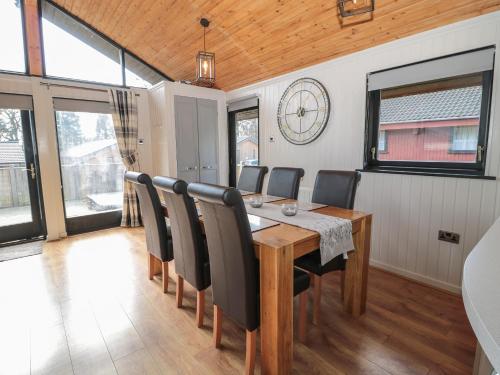 Pine Tree in โอเตอร์เบิร์น