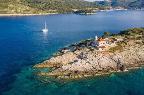 Villa Lighthouse Vis - main image