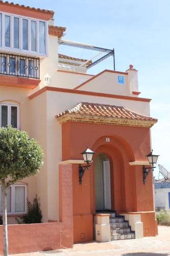 Apartamentos Puerto Sherry - image 12