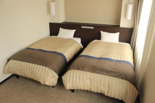 Kochi Hotel Room Type - Standard Twin Room