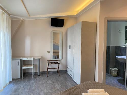 Hotel Moderno - image 6