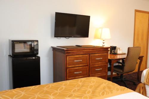 乔治湖传统汽车旅馆