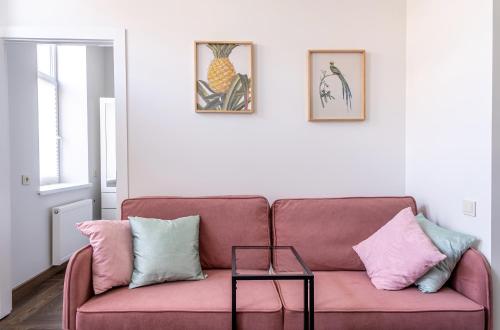 . River house apartments