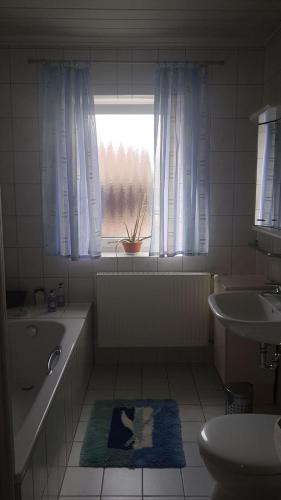 Bathroom, Gasthaus Riebel in Wirsberg