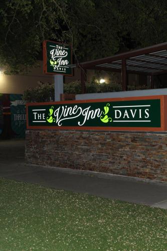 The Vine Inn Davis