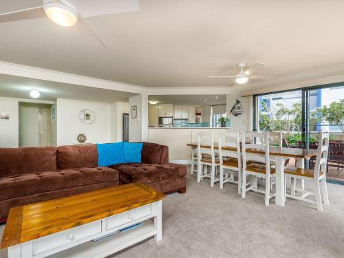 Peninsula Waters 3 Beautiful Air Conditioned Unit with Pool Lift and WI-FI – khách sạn tại Port Stephens