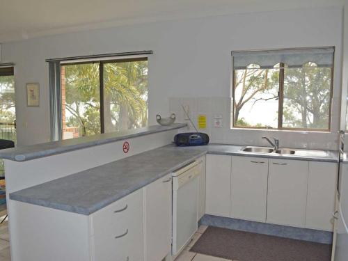 Sailfish, 3,46 Magnus Street - Unit with stunning water views and close to town, Nelson Bay (foto 9)