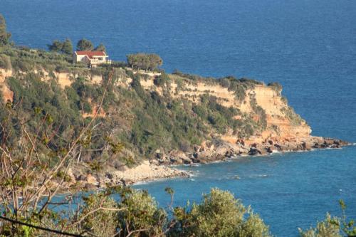 Marinos Studios at Lourdata village, Lourdata (foto 9)