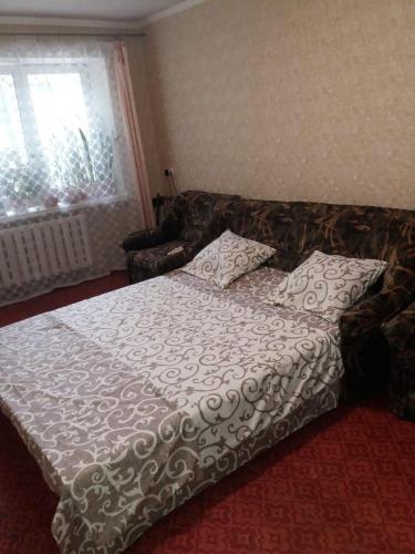 Бюджетная квартира у парка Шевченко,, Соборная площадь, Dnipro (foto 2)