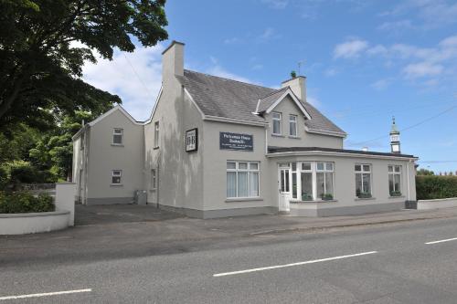 Portcaman House - image 11
