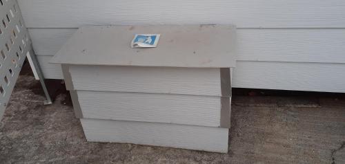 "Tom" Chez Tom et Dilou in קואומק