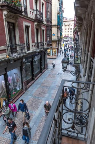 Espacioso Apartamento a estrenar!! Casco Viejo, Bilbao (foto 8)