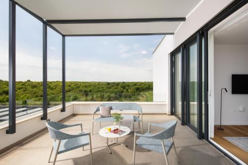 Erkély/terasz, Design Villa Noble with Spa in Bale