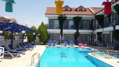 Rota Hotel - image 6
