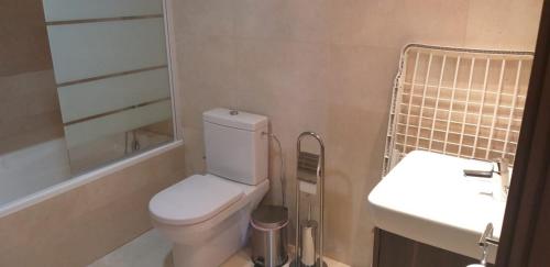 Horizon Luxury Suite at Finikoudes Beach 303