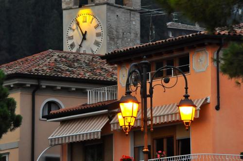  Albergo Meublè Olivi, Toscolano-Maderno bei San Zeno di Montagna